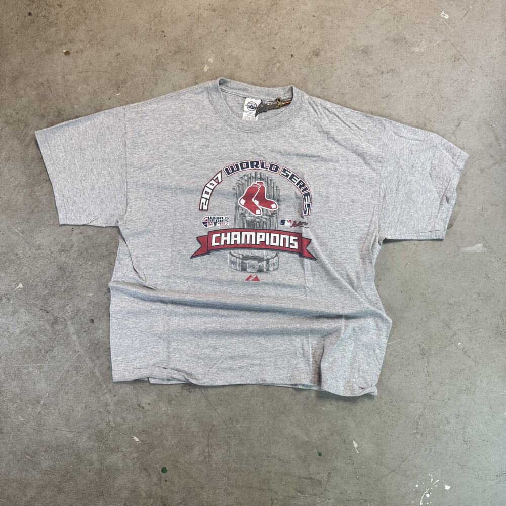 BOSTON RED SOX 2007 WORLD SERIES TROPHY Tee Boys XL